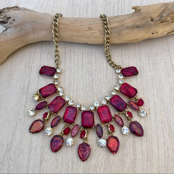 Ruby Red Iridescent Ornate Necklace - Picture 11 of 12